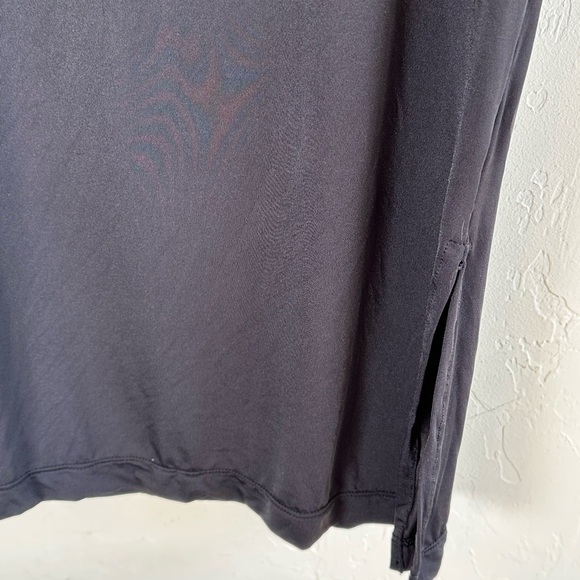 Cremieux Black V-neck 3/4 Sleeve Tunic Blouse with Embroidered Detail Sz S - Picture 4 of 9